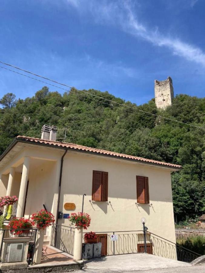 Hotel La Casa Dei Nonni Torre Orsina Exterior foto